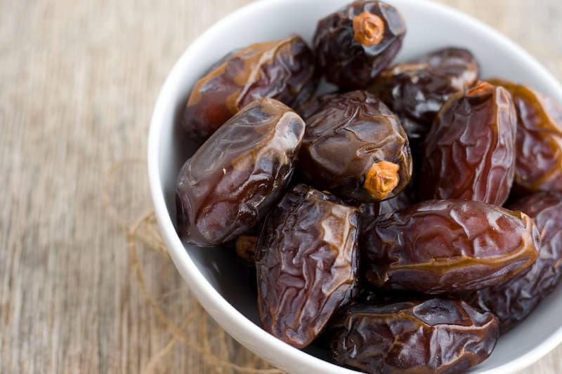 تصویر 1 از خرما کبکاب زاهدی تازه با بافتی گوشتی و شیرینی طبیعی